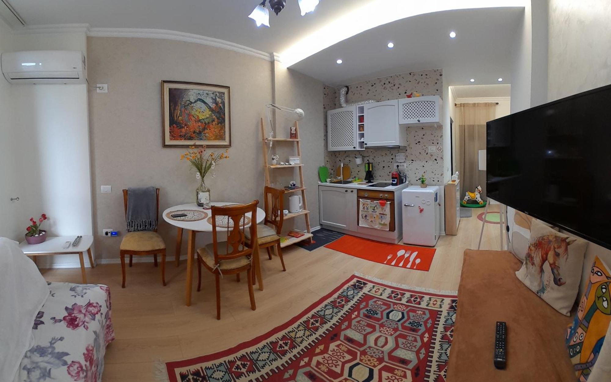Bani'S Cozy Lovely Apt Tirana Exterior foto